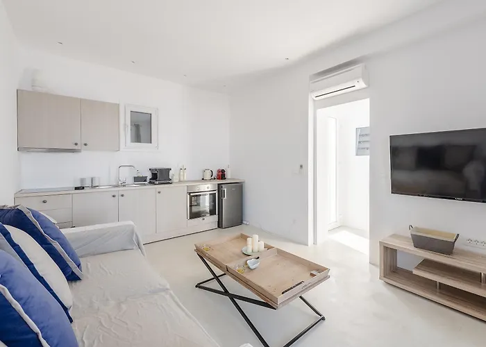 Amaris Mykonian أورنوس